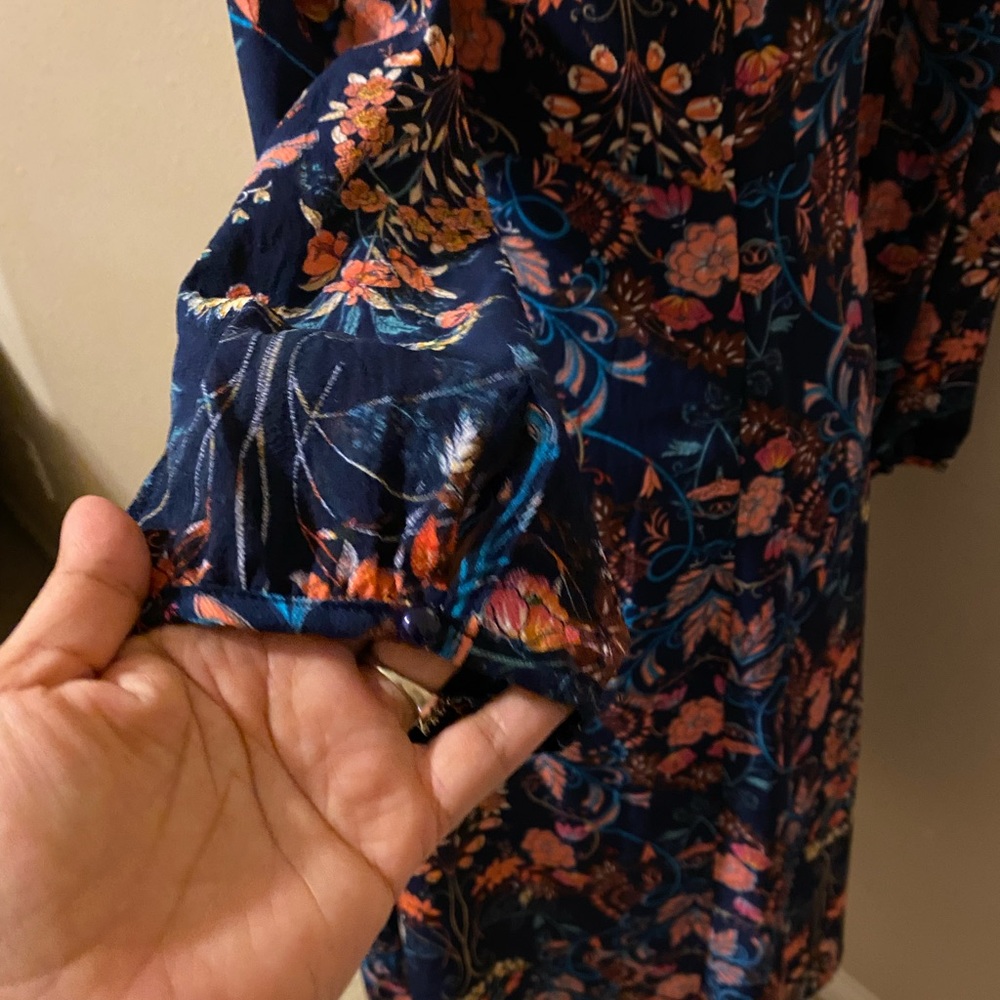 Dress - Picture 6 of 8